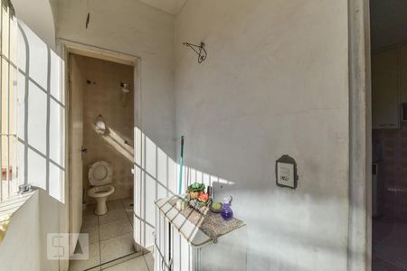 Casa à venda com 156m², 3 quartos e 1 vagaBanheiro Externo