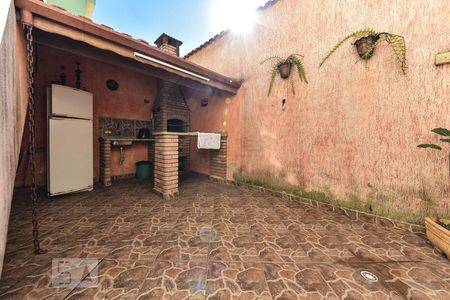 Casa à venda com 156m², 3 quartos e 1 vagaChurrasqueira