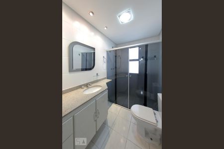 Apartamento para alugar com 145m², 3 quartos e 3 vagasBanheiro da suíte 2