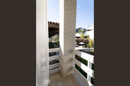 Casa de condomínio à venda com 540m², 5 quartos e 4 vagasSacada da Suíte 3