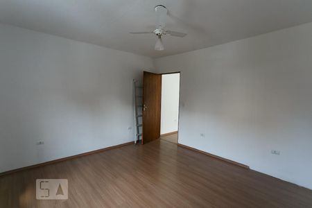 Quarto de casa para alugar com 1 quarto, 50m² em Jardim São Roque, São Paulo