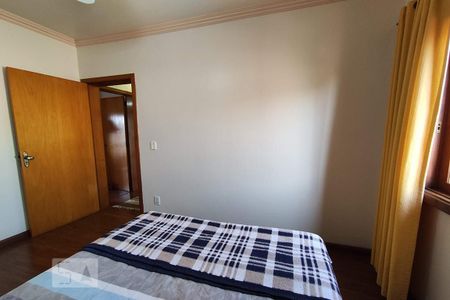 Casa à venda com 280m², 3 quartos e 2 vagas Casa à venda com 280m², 3 quartos e 2 vagasQuarto 1