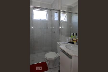 Apartamento para alugar com 62m², 2 quartos e 1 vagaBanheiro do Corredor