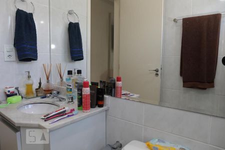 Apartamento para alugar com 62m², 2 quartos e 1 vagaBanheiro do Quarto 1