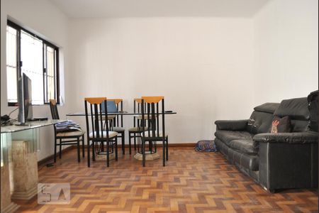 Sala de casa à venda com 7 quartos, 306m² em Vila Monumento, São Paulo