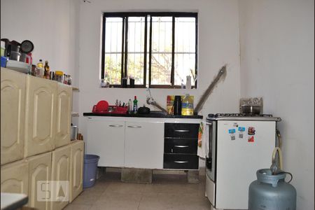 Casa à venda com 306m², 7 quartos e 5 vagasCozinha 1