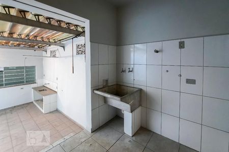 Casa à venda com 182m², 2 quartos e 2 vagasÁrea de Serviço