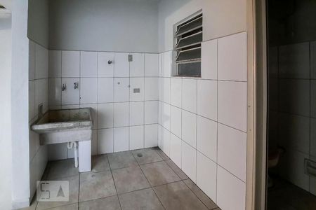 Casa à venda com 182m², 2 quartos e 2 vagasÁrea de Serviço