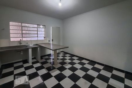 Casa à venda com 182m², 2 quartos e 2 vagasCozinha