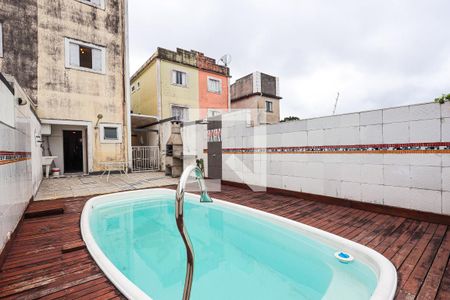 Casa para alugar com 150m², 3 quartos e 2 vagas Casa para alugar com 150m², 3 quartos e 2 vagasPiscina