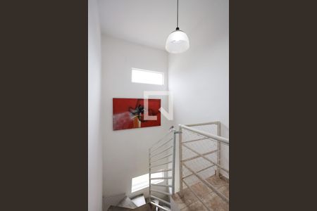 Casa para alugar com 150m², 3 quartos e 2 vagas Casa para alugar com 150m², 3 quartos e 2 vagasHall / escadas