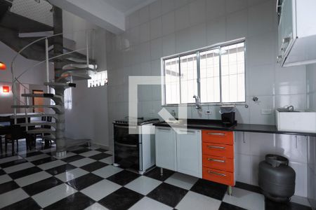 Casa para alugar com 150m², 3 quartos e 2 vagas Casa para alugar com 150m², 3 quartos e 2 vagasCozinha