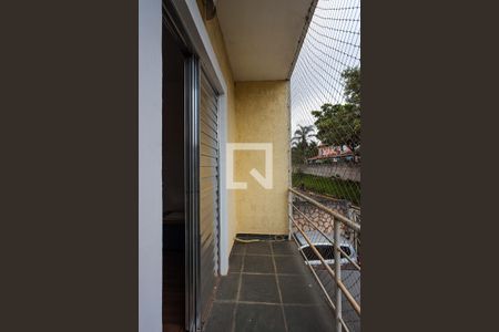 Casa para alugar com 150m², 3 quartos e 2 vagas Casa para alugar com 150m², 3 quartos e 2 vagasQuarto 2 - varanda