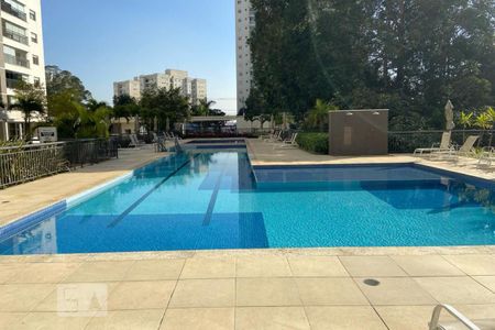 Apartamento à venda com 104m², 2 quartos e 2 vagasÁrea comum - Piscina