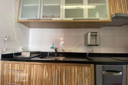 Apartamento à venda com 104m², 2 quartos e 2 vagasCozinha