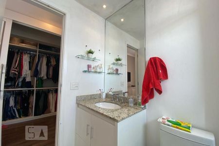 Apartamento à venda com 104m², 2 quartos e 2 vagasBanheiro da Suíte 1