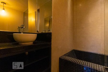Apartamento para alugar com 40m², 1 quarto e 1 vaga Apartamento para alugar com 40m², 1 quarto e 1 vagaBanheiro