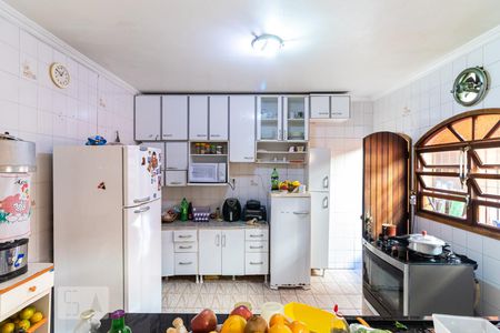 Casa à venda com 227m², 3 quartos e 3 vagas Casa à venda com 227m², 3 quartos e 3 vagasCozinha