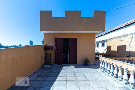 Casa à venda com 227m², 3 quartos e 3 vagas Casa à venda com 227m², 3 quartos e 3 vagasSuíte