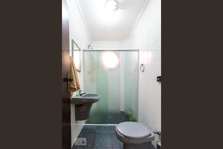 Casa à venda com 227m², 3 quartos e 3 vagas Casa à venda com 227m², 3 quartos e 3 vagasLavabo