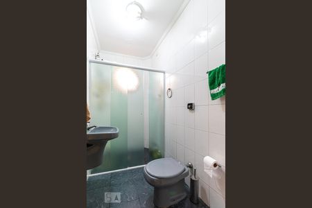Lavabo de casa à venda com 3 quartos, 227m² em Jardim Ubirajara (zona Sul), São Paulo