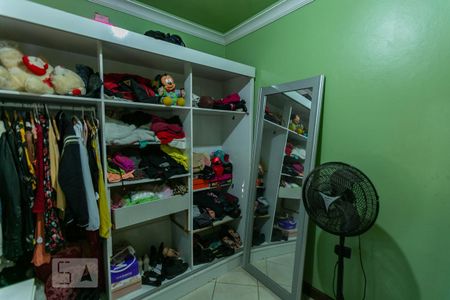Casa à venda com 200m², 5 quartos e 1 vaga Casa à venda com 200m², 5 quartos e 1 vagaQuarto 3