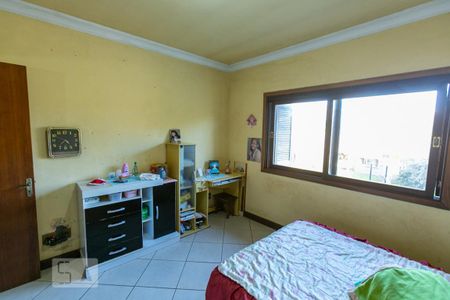 Casa à venda com 200m², 5 quartos e 1 vaga Casa à venda com 200m², 5 quartos e 1 vagaQuarto 4