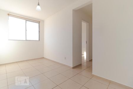 Salas de apartamento para alugar com 2 quartos, 45m² em Vila Trinta E Um de Março, Campinas