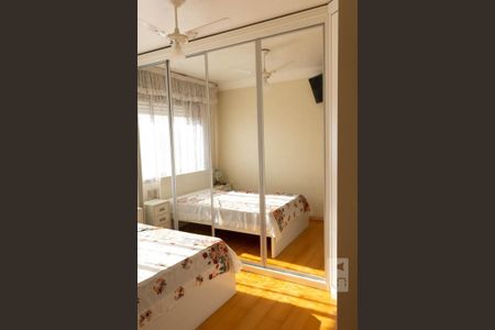 Apartamento à venda com 49m², 1 quarto e sem vagaQuarto