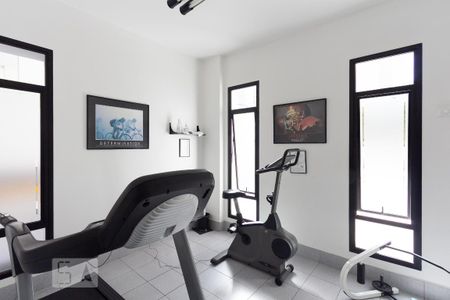 Apartamento para alugar com 75m², 1 quarto e 1 vaga Apartamento para alugar com 75m², 1 quarto e 1 vagaAcademia