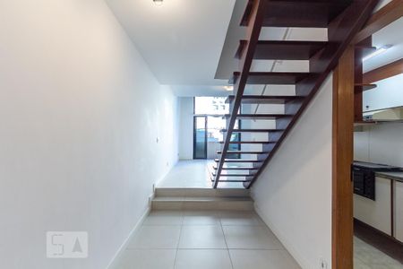Apartamento para alugar com 75m², 1 quarto e 1 vaga Apartamento para alugar com 75m², 1 quarto e 1 vagaSala