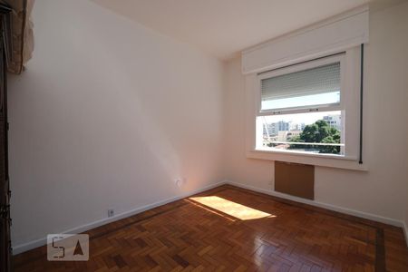 Apartamento à venda com 103m², 3 quartos e 1 vagaQuarto 2