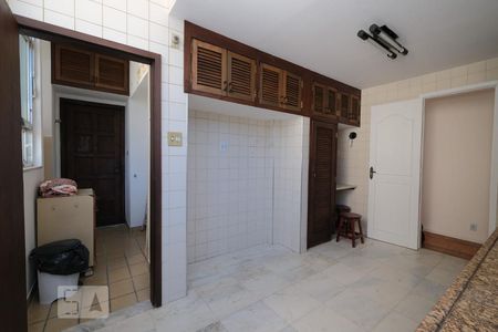 Apartamento à venda com 103m², 3 quartos e 1 vagaCozinha