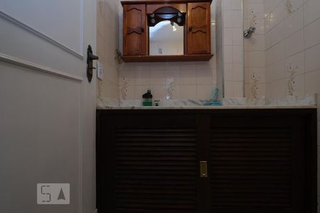 Apartamento à venda com 103m², 3 quartos e 1 vagaBanheiro Social