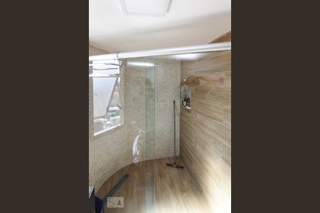 Apartamento à venda com 145m², 3 quartos e 2 vagasBanheiro da Suite