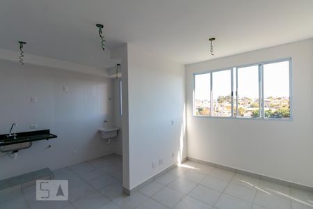 Sala de apartamento para alugar com 2 quartos, 50m² em Rio Branco, Belo Horizonte