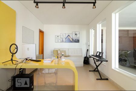 Casa de condomínio para alugar com 190m², 3 quartos e 2 vagas Casa de condomínio para alugar com 190m², 3 quartos e 2 vagasQuarto suite 3