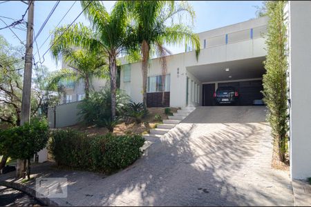 Casa de condomínio para alugar com 190m², 3 quartos e 2 vagas Casa de condomínio para alugar com 190m², 3 quartos e 2 vagasFachada casa