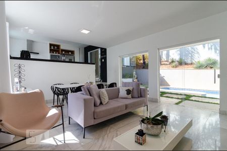 Casa de Condomínio para alugar com 3 quartos, 190m² em Paquetá, Belo Horizonte