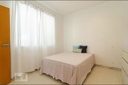 Casa de condomínio para alugar com 190m², 3 quartos e 2 vagas Casa de condomínio para alugar com 190m², 3 quartos e 2 vagasQuarto 1 suite