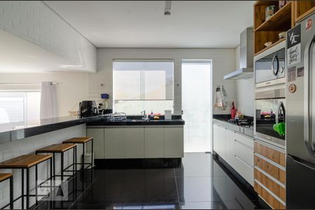 Casa de condomínio para alugar com 190m², 3 quartos e 2 vagas Casa de condomínio para alugar com 190m², 3 quartos e 2 vagasCozinha