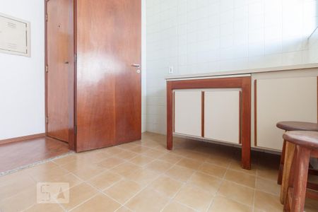 Apartamento para alugar com 68m², 2 quartos e 1 vaga Apartamento para alugar com 68m², 2 quartos e 1 vagaCozinha
