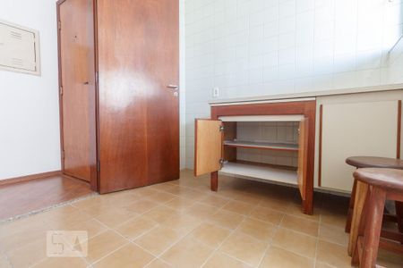 Apartamento para alugar com 68m², 2 quartos e 1 vaga Apartamento para alugar com 68m², 2 quartos e 1 vagaCozinha