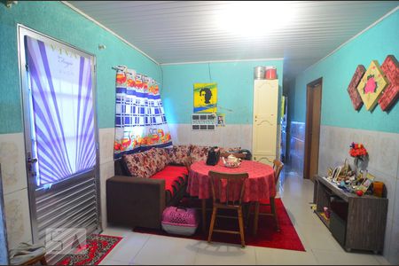 Sala de casa à venda com 3 quartos, 80m² em Harmonia, Canoas