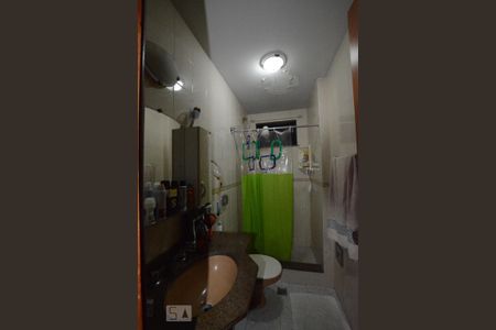 Apartamento à venda com 82m², 3 quartos e 1 vagaBanheiro da Suíte