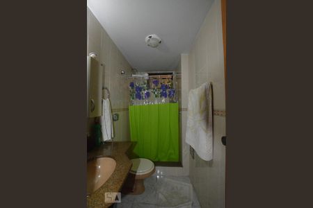 Apartamento à venda com 82m², 3 quartos e 1 vagaBanheiro Social