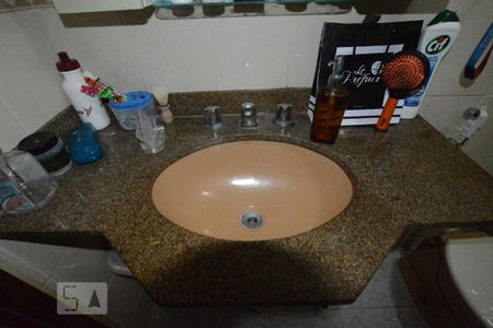 Apartamento à venda com 82m², 3 quartos e 1 vagaBanheiro da Suíte