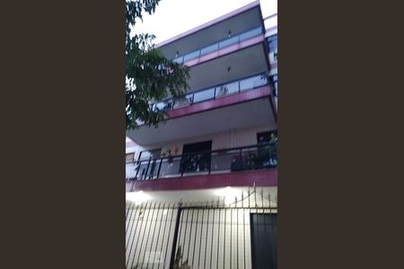 Apartamento à venda com 82m², 3 quartos e 1 vaga Apartamento à venda com 82m², 3 quartos e 1 vagaFachada
