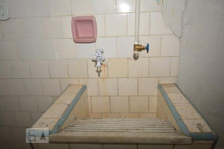 Casa para alugar com 80m², 3 quartos e 1 vagaÁrea de Serviço Coberta