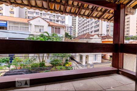 Casa à venda com 227m², 8 quartos e 3 vagasVaranda da Suite 2